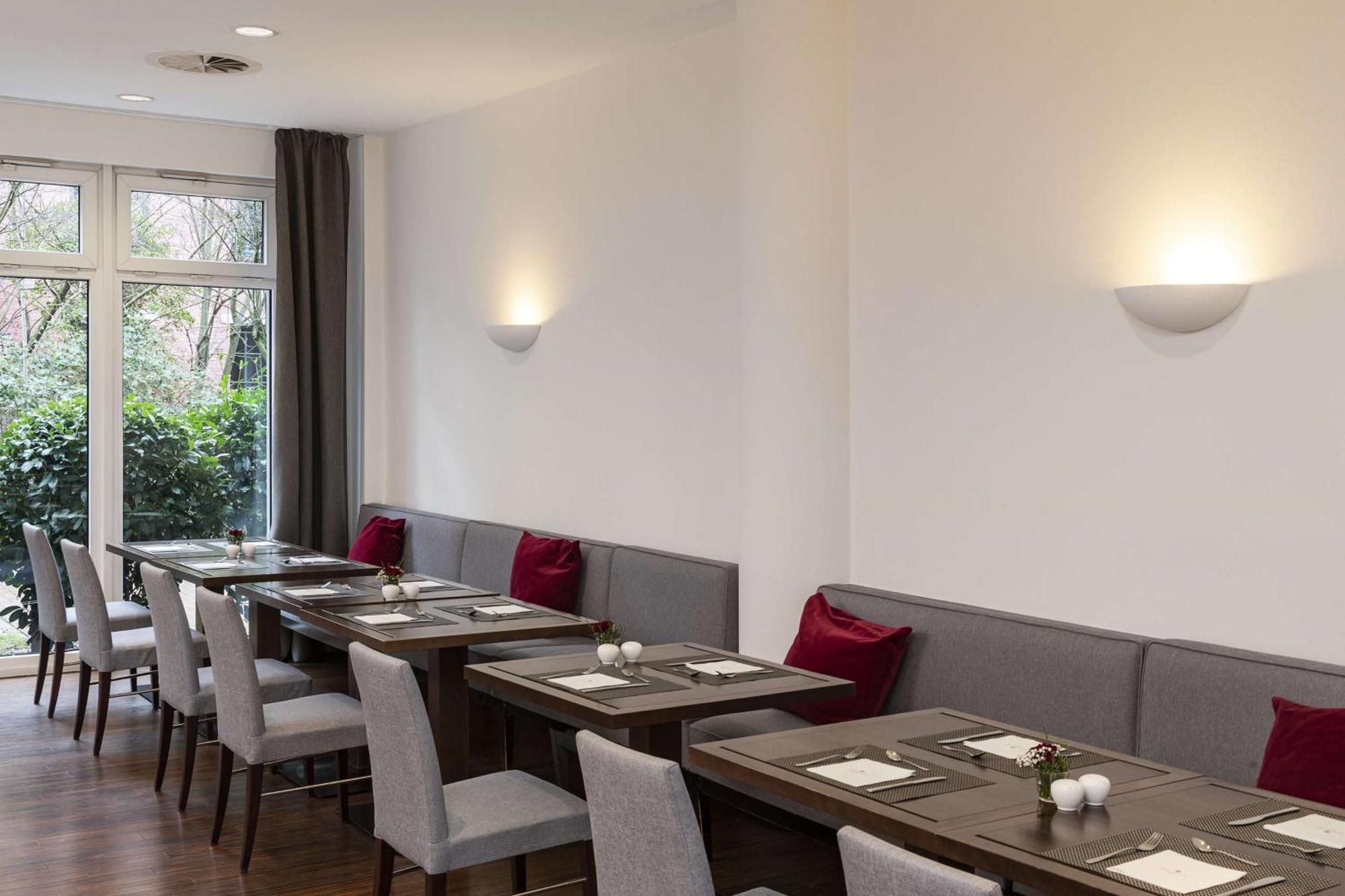 Nh Collection Hamburg City Ngoại thất bức ảnh